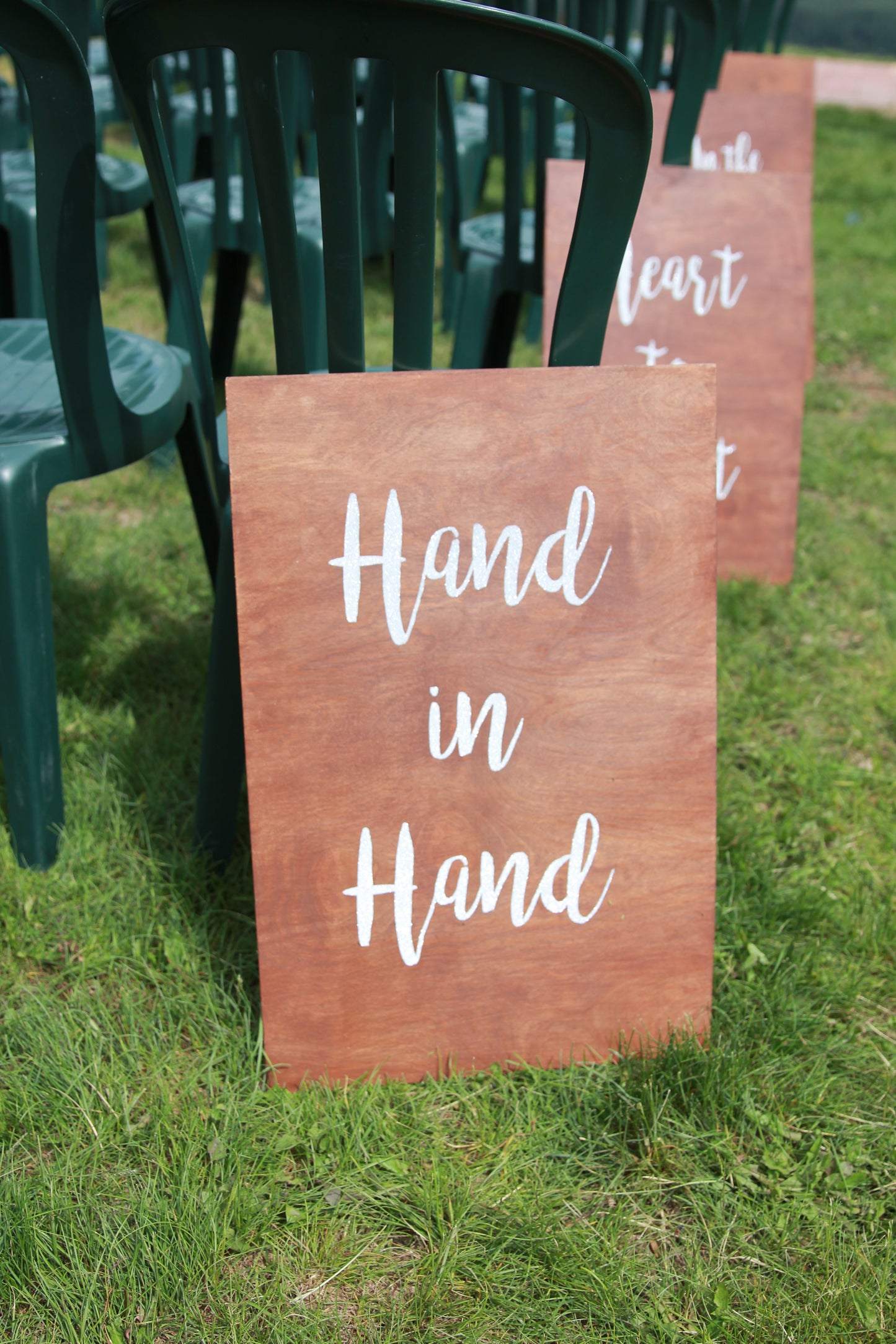 Isle Signs